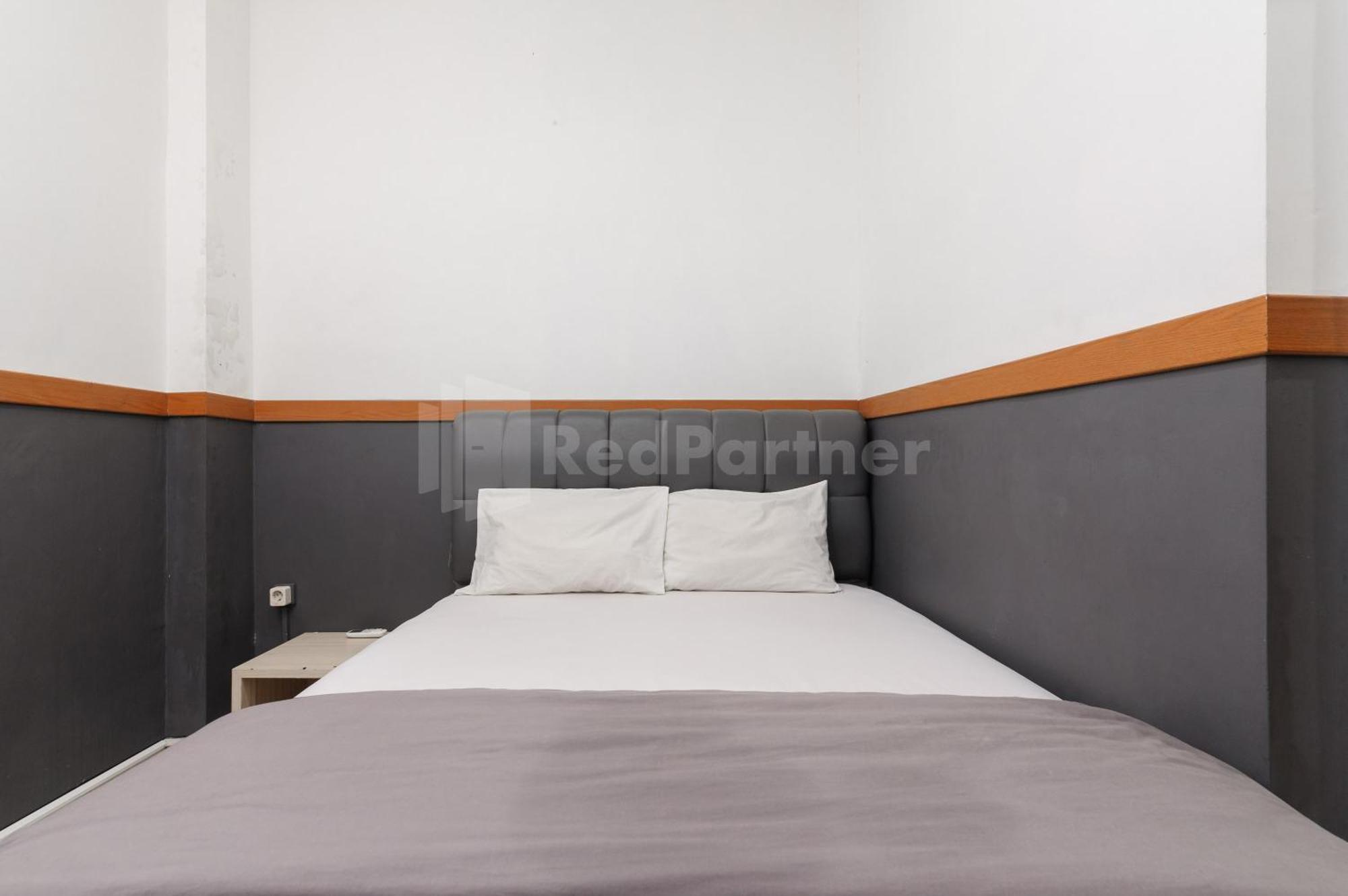 Ian Hotel Jaksa Mitra Reddoorz Jakarta Exterior foto